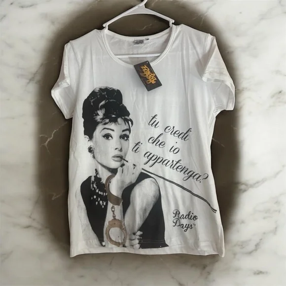 NWT Women's Black and White Graphic Tee - Picture 2 of 3